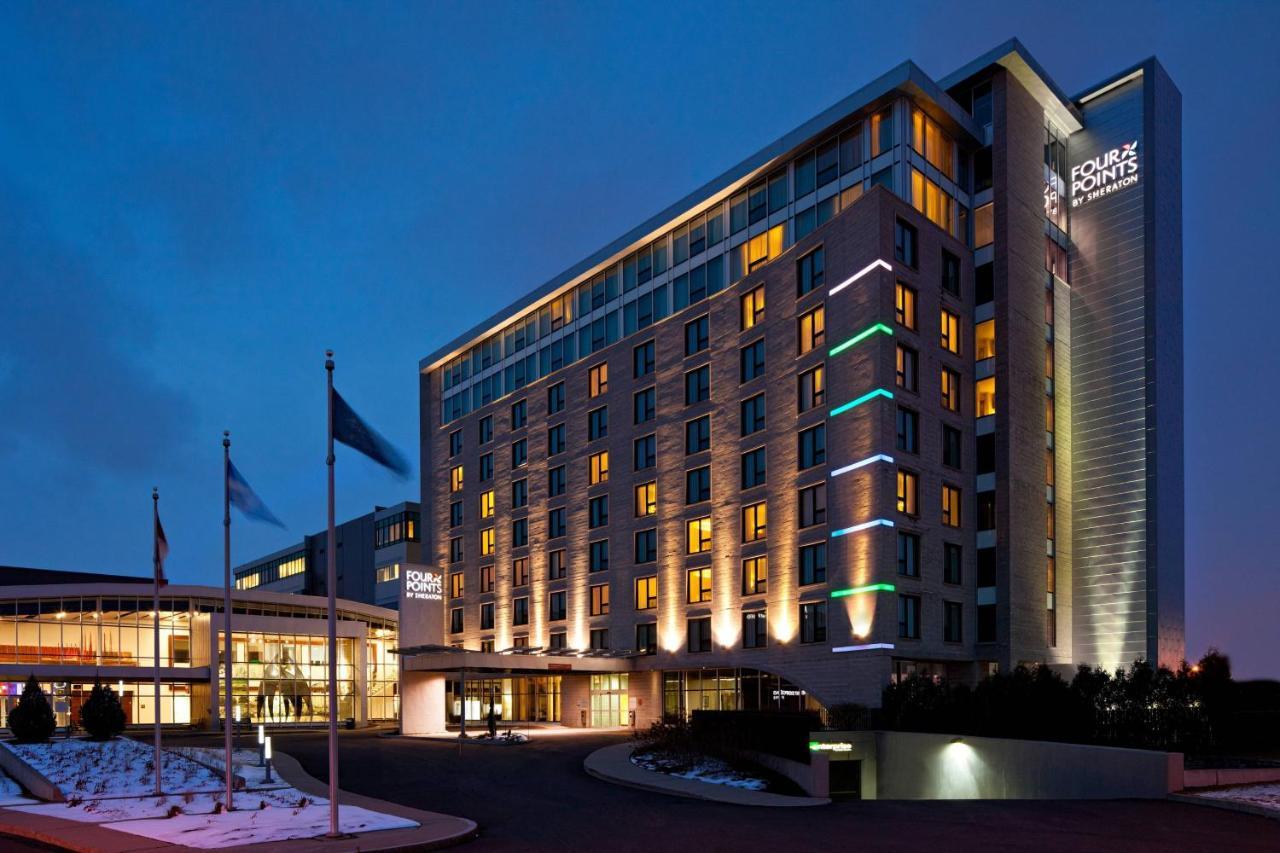 Four Points By Sheraton Levis Convention Centre Bagian luar foto