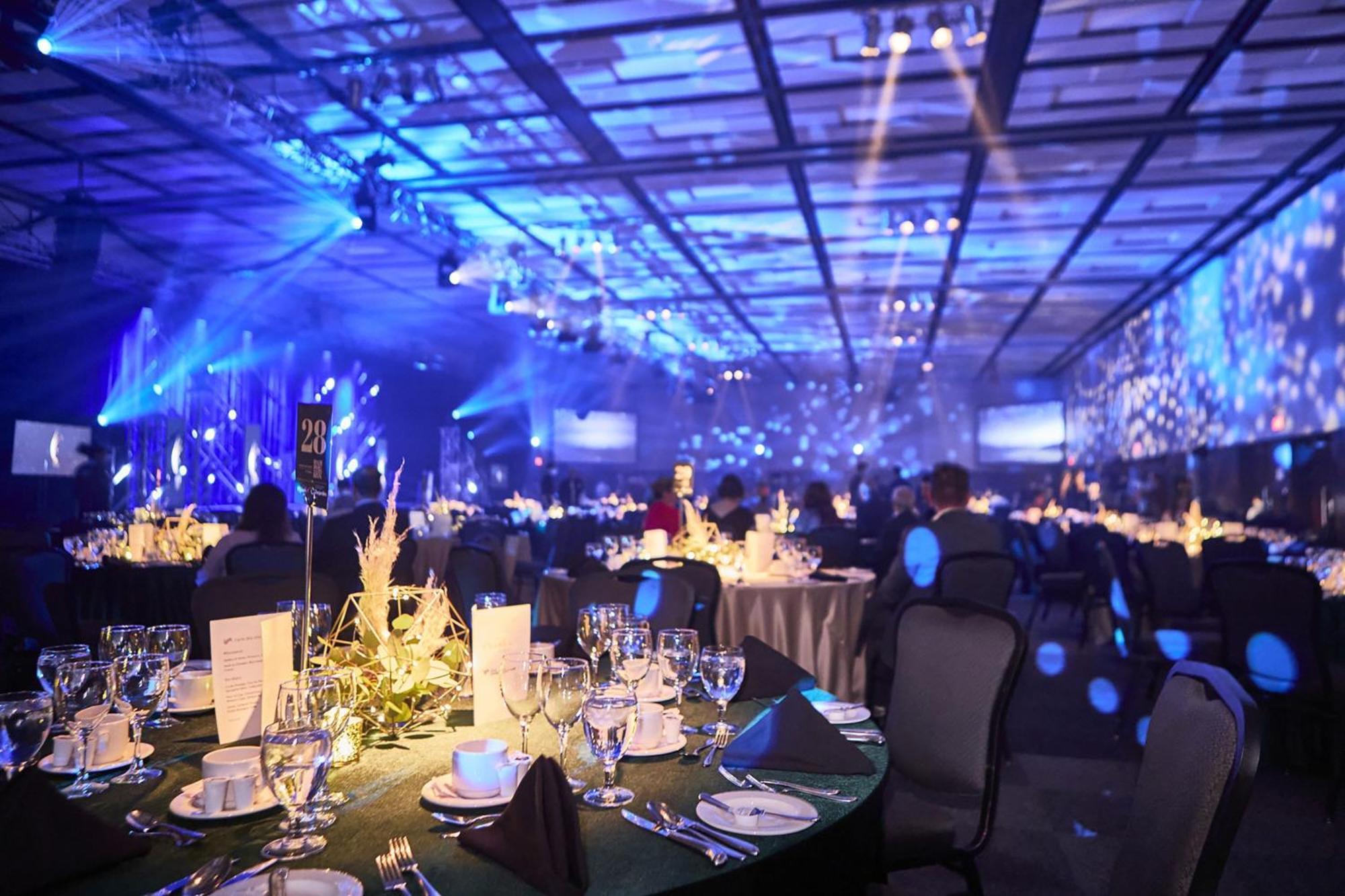Four Points By Sheraton Levis Convention Centre Bagian luar foto
