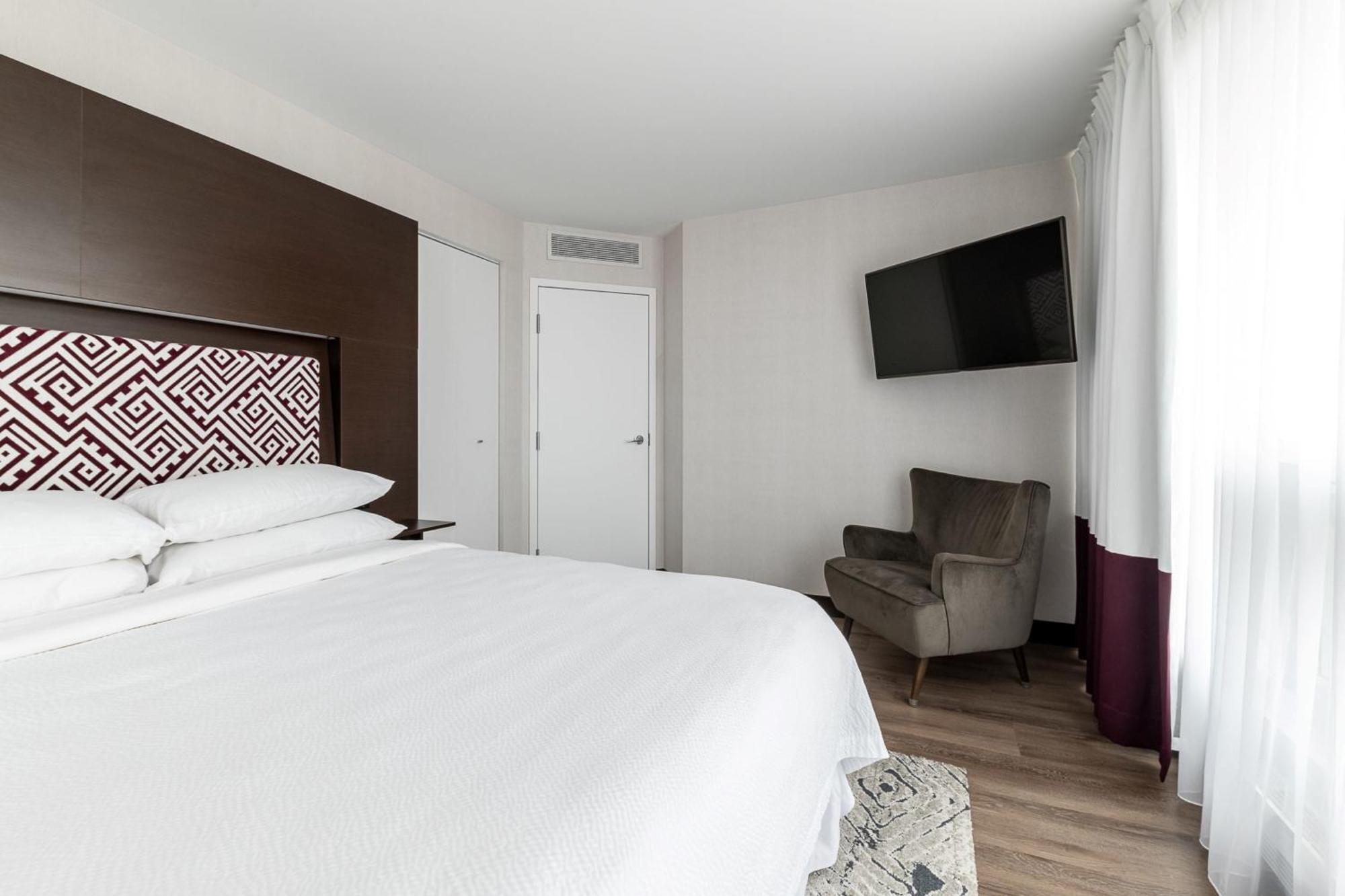 Four Points By Sheraton Levis Convention Centre Bagian luar foto