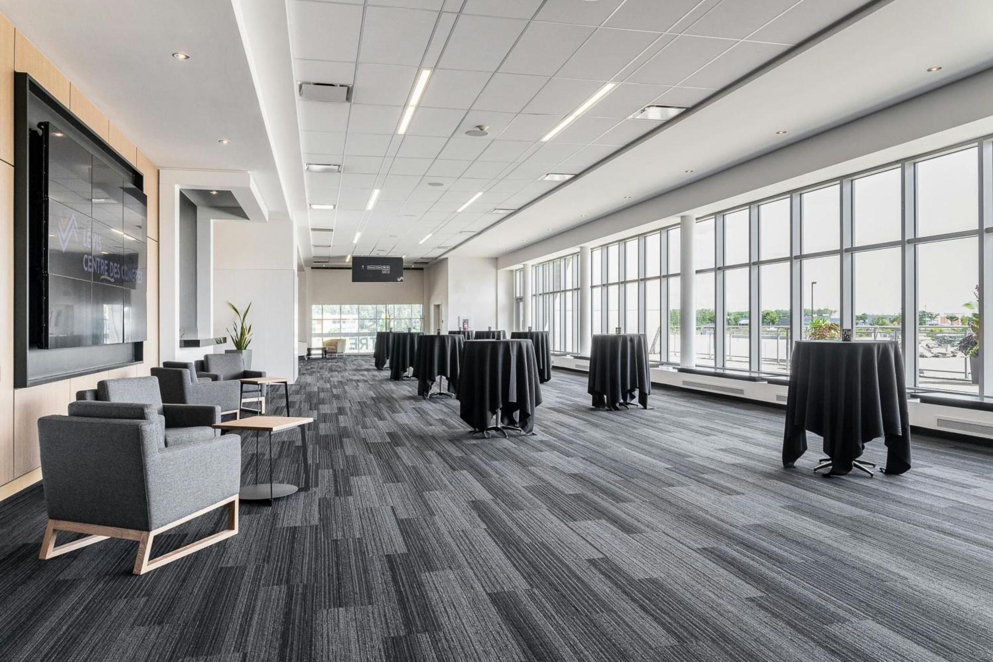 Four Points By Sheraton Levis Convention Centre Bagian luar foto