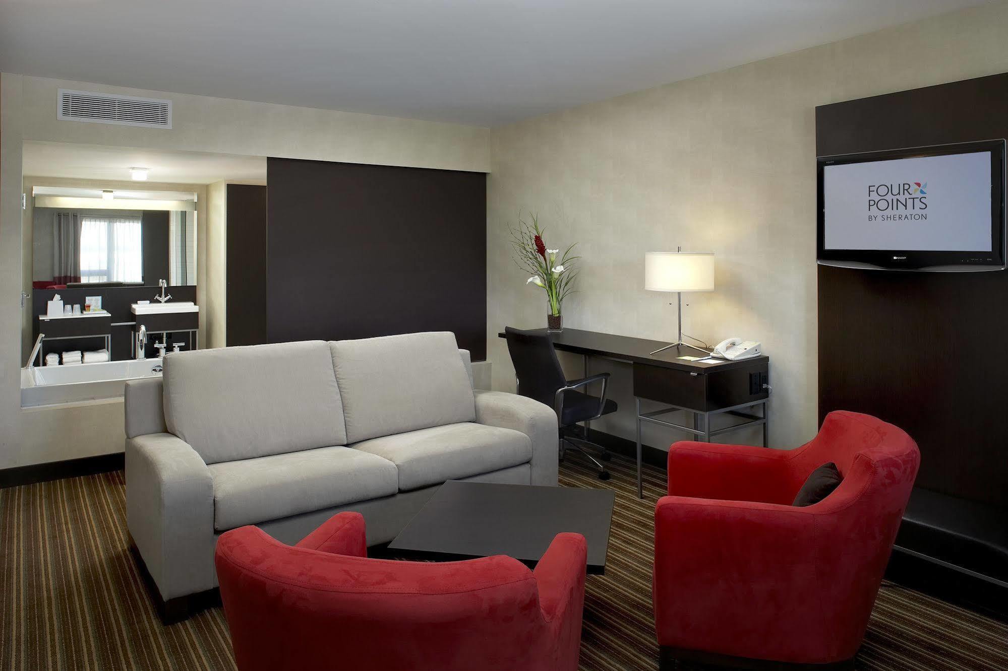Four Points By Sheraton Levis Convention Centre Bagian luar foto